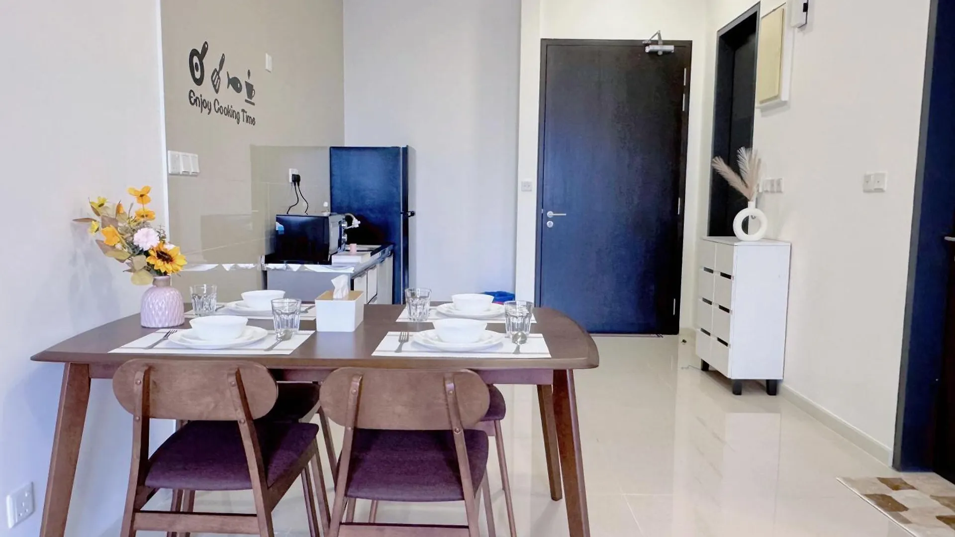 Sunway Velo Kl 2Br Homestay By Whome クアラルンプール アパート