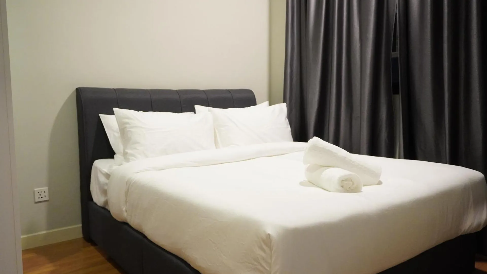 Sunway Velo Kl 2Br Homestay By Whome Kuala Lumpur Apartment