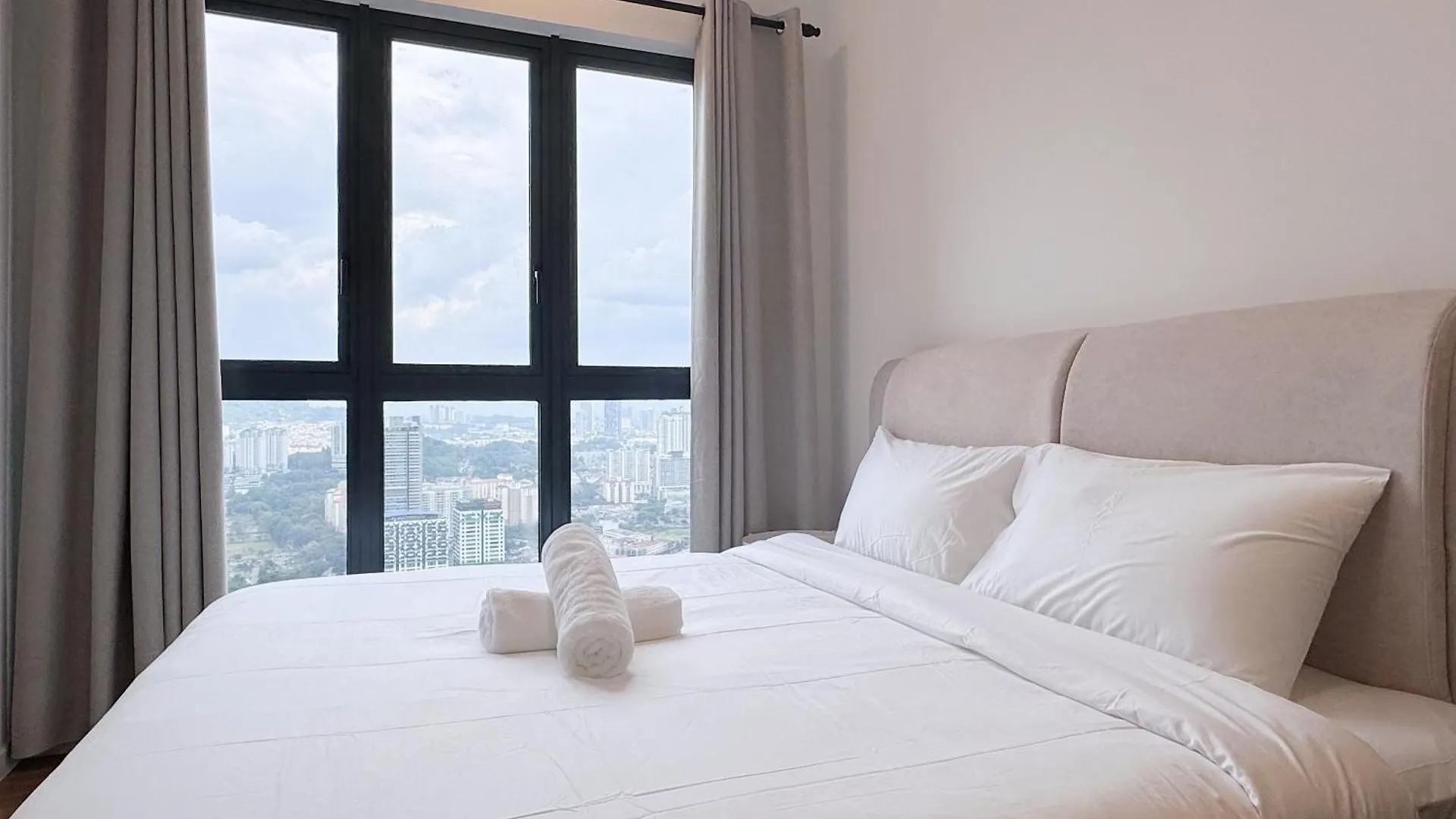 Sunway Velo Kl 2Br Homestay By Whome Kuala Lumpur 0*,  Malaysia