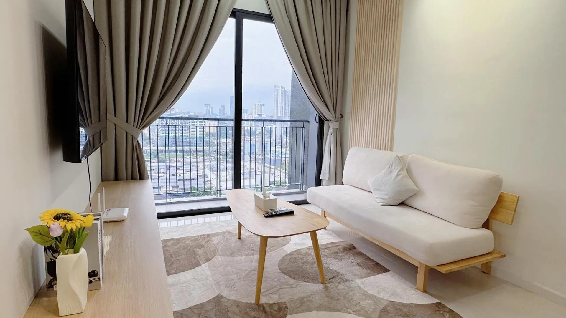 Sunway Velo Kl 2Br Homestay By Whome Kuala Lumpur Apartment